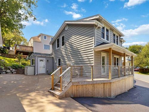 4 Maplewood Drive, Halifax, NS - Outdoor