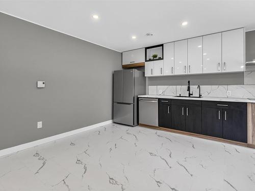 3597 Highway 14, Windsor Forks, NS - Indoor Photo Showing Kitchen
