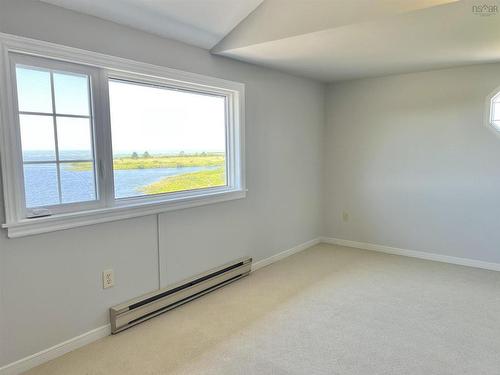 3533 Highway 1, Beaver River, NS - Indoor Photo Showing Other Room