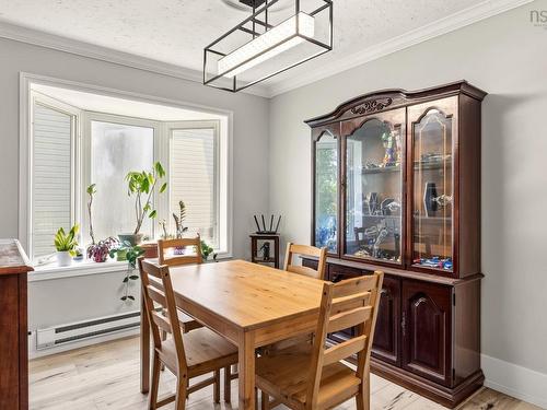 125 Appian Way, Dartmouth, NS - Indoor Photo Showing Dining Room