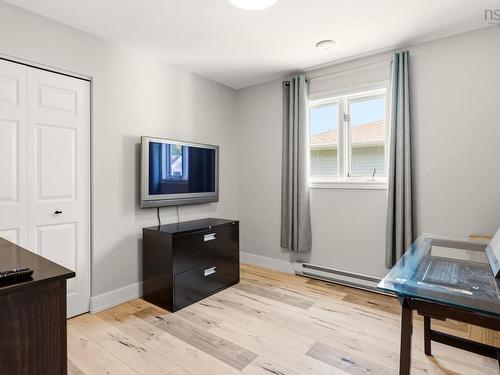 125 Appian Way, Dartmouth, NS - Indoor