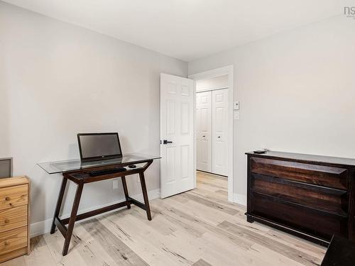 125 Appian Way, Dartmouth, NS - Indoor Photo Showing Office