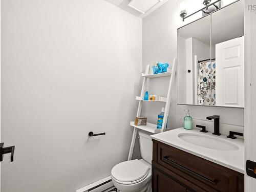 125 Appian Way, Dartmouth, NS - Indoor Photo Showing Bathroom
