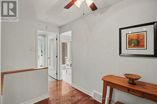 Front Foyer - 1078 Alenmede Crescent, Ottawa, ON - Indoor Photo Showing Other Room