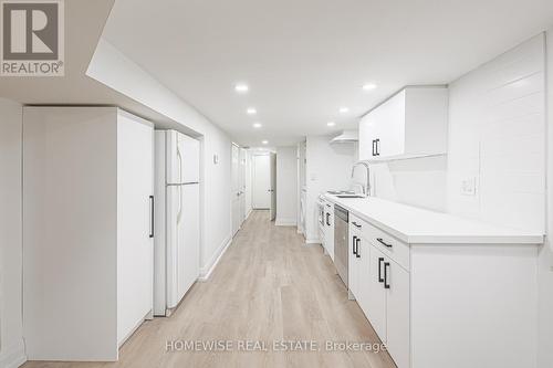 LOWER - 81 SHIELDS AVENUE , Toronto, Ontario M5N 2K3 5