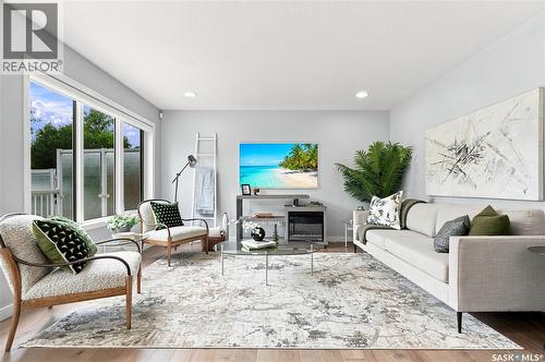311 Lashyn Cove, Saskatoon, SK - Indoor Photo Showing Living Room