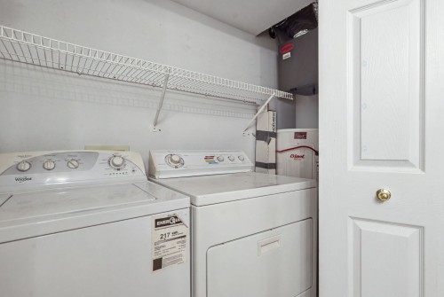 Bathroom - 2-161 Boul. Louise-Campagna, Gatineau (Hull), QC - Indoor Photo Showing Laundry Room