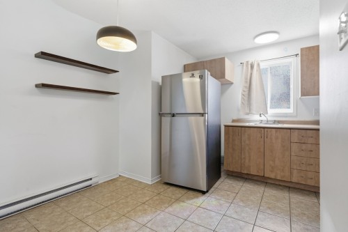 Kitchen - 2-161 Boul. Louise-Campagna, Gatineau (Hull), QC - Indoor Photo Showing Kitchen