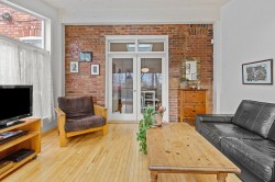 Sun Room - 