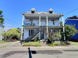 97  - 101 Rue de St-Romuald  Lévis (Les Chutes-De-La-Chaudière-Est), QC G6W 3H1