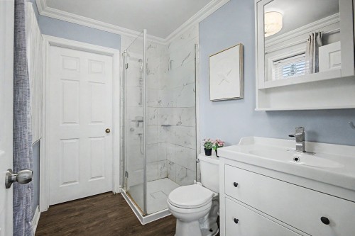 Bathroom - 50 Rue Lefort, Saint-Jean-Sur-Richelieu, QC - Indoor Photo Showing Bathroom