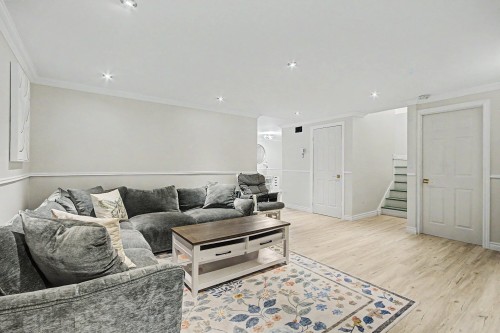 Family Room - 50 Rue Lefort, Saint-Jean-Sur-Richelieu, QC - Indoor