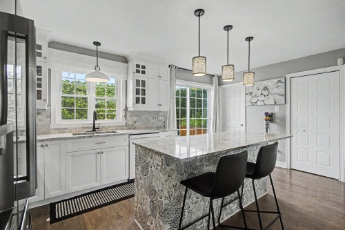 Kitchen - 50 Rue Lefort, Saint-Jean-Sur-Richelieu, QC - Indoor Photo Showing Kitchen With Upgraded Kitchen