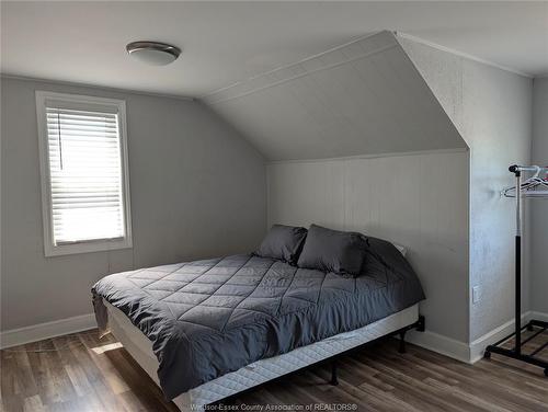 868 Elm, Windsor, ON 