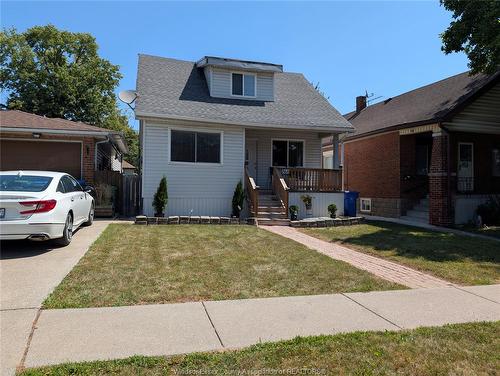 868 Elm, Windsor, ON 