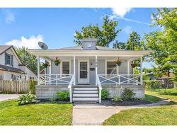 180 RALEIGH Street  Chatham, ON N7M 2N5