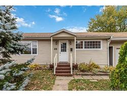 89 Douglas AVE Moncton, NB E1E 2G1