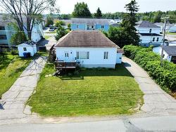 565 St Simon Bathurst, NB E2A 3L7