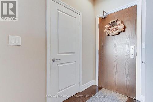 519 - 111 Civic Square Gate, Aurora, ON - Indoor Photo Showing Other Room