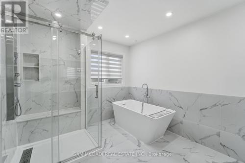 3071 Bayberry Drive, Mississauga, ON - Indoor Photo Showing Bathroom