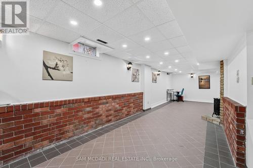 3071 Bayberry Drive, Mississauga, ON - Indoor
