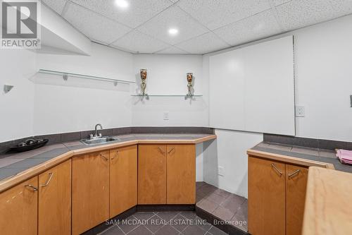 3071 Bayberry Drive, Mississauga, ON - Indoor