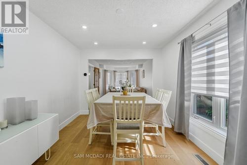3071 Bayberry Drive, Mississauga, ON - Indoor Photo Showing Dining Room