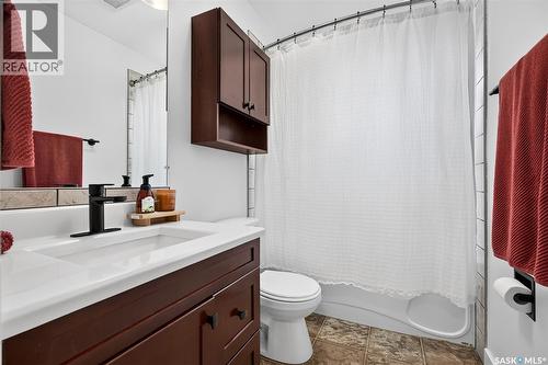 951 Holdsworth Crescent, Moose Jaw, SK - Indoor Photo Showing Bathroom