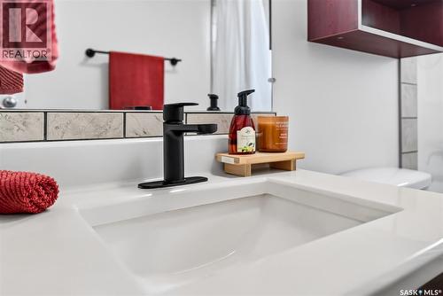 951 Holdsworth Crescent, Moose Jaw, SK - Indoor