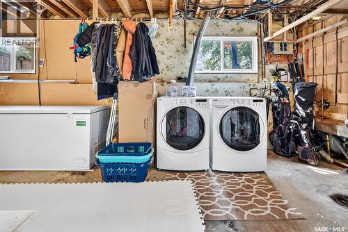 951 Holdsworth Crescent, Moose Jaw, SK - Indoor Photo Showing Laundry Room