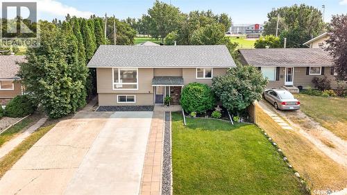 951 Holdsworth Crescent, Moose Jaw, SK - Outdoor