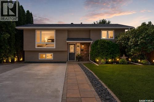 951 Holdsworth Crescent, Moose Jaw, SK - Outdoor