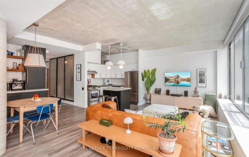 704-50 Camden Street, Toronto, ON - Indoor