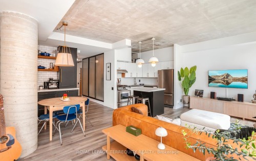 704-50 Camden Street, Toronto, ON - Indoor