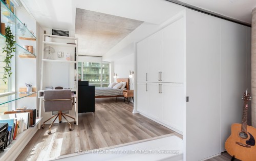 704-50 Camden Street, Toronto, ON - Indoor