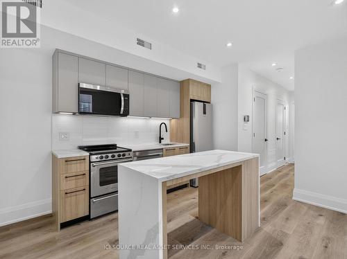 UNIT 6 - 28 NORCROSS ROAD , Toronto, Ontario M3H 2R4