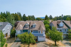 6011 Stoneridge Rd Duncan, BC V9L 0B1