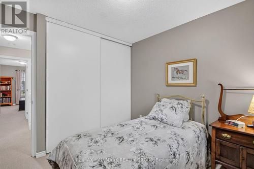 12 Ready Way, Ottawa, ON - Indoor Photo Showing Bedroom