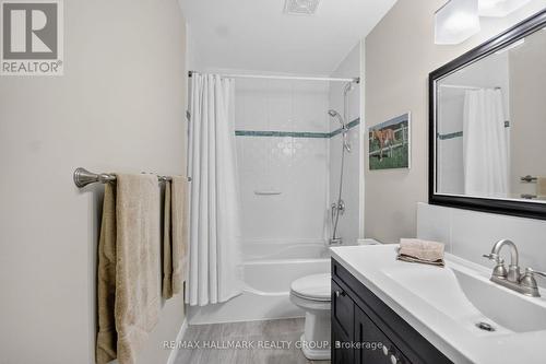 12 Ready Way, Ottawa, ON - Indoor Photo Showing Bathroom