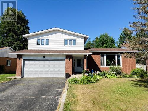 25 Goodman Avenue  Espanola, ON P5E 1A5