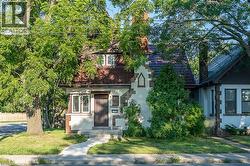 41 PARADISE Road S Hamilton, ON L8S 1S3