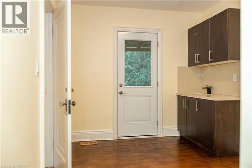 41 Paradise Road S, Hamilton, ON - Indoor Photo Showing Other Room