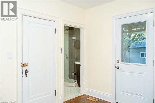 41 Paradise Road S, Hamilton, ON - Indoor Photo Showing Other Room