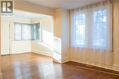 41 Paradise Road S, Hamilton, ON - Indoor Photo Showing Other Room
