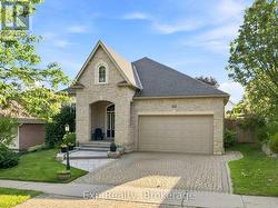 372 PARKVIEW HILLS DRIVE  Cobourg, ON K9A 5S6