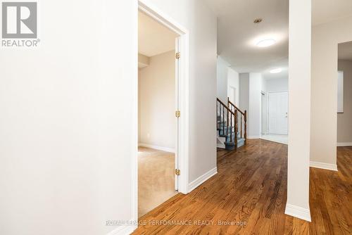 127 Finn Court, Ottawa, ON - Indoor Photo Showing Other Room