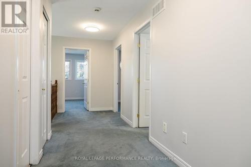 Hallway to bedrooms - 127 Finn Court, Ottawa, ON - Indoor Photo Showing Other Room