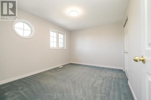 Bedroom 3 - 127 Finn Court, Ottawa, ON - Indoor Photo Showing Other Room