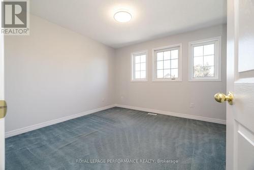 Bedroom 4 - 127 Finn Court, Ottawa, ON - Indoor Photo Showing Other Room