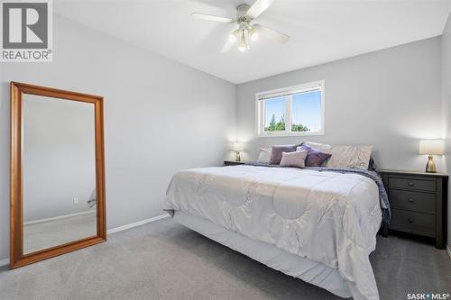 174 Hinitt Place, Saskatoon, SK 